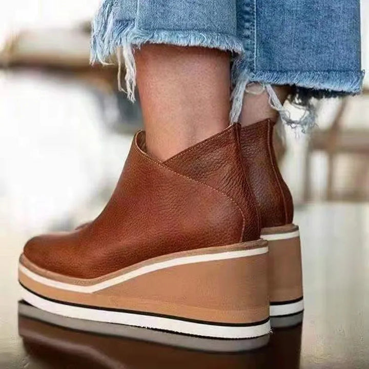 Deborah - Stylish Elegant Boots