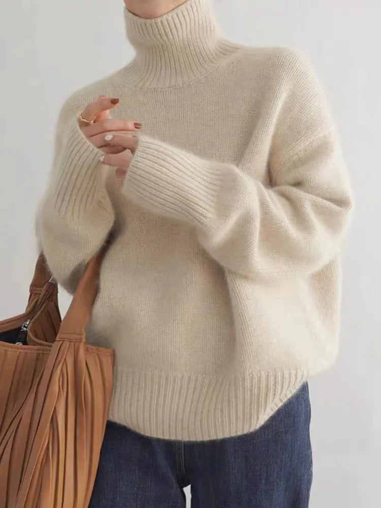 Amelia™ | Classic Turtleneck Sweater