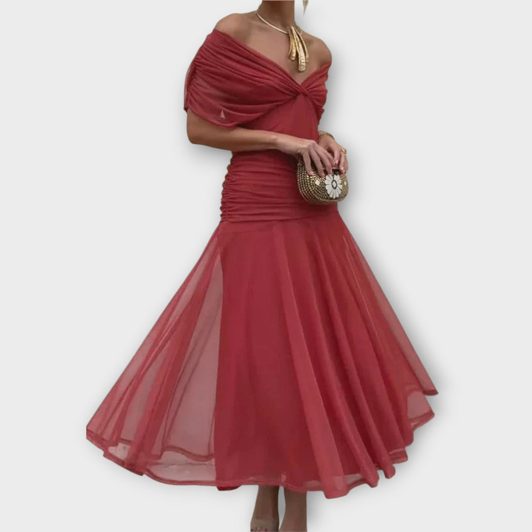 Amelia Laluna | Elegant Dress