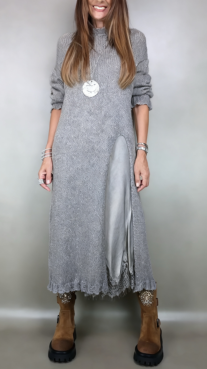 Lyrin | Sophisticated Dress